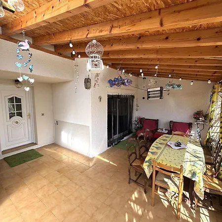 Holiday home Maison Confortable 8 Personnes Avec Jardin, - Fr-1-229c-105 Port-la-Nouvelle