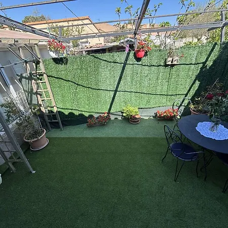Maison Confortable 8 Personnes Avec Jardin, - Fr-1-229c-105 * Port-la-Nouvelle